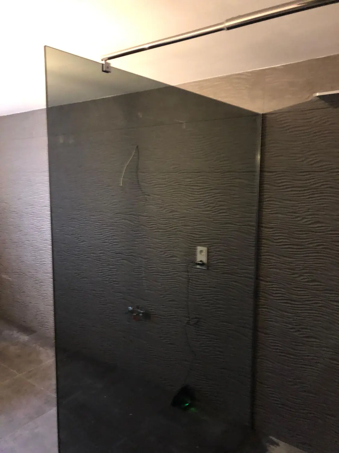 Gästebad von Trofin Hausmeisterdienste 